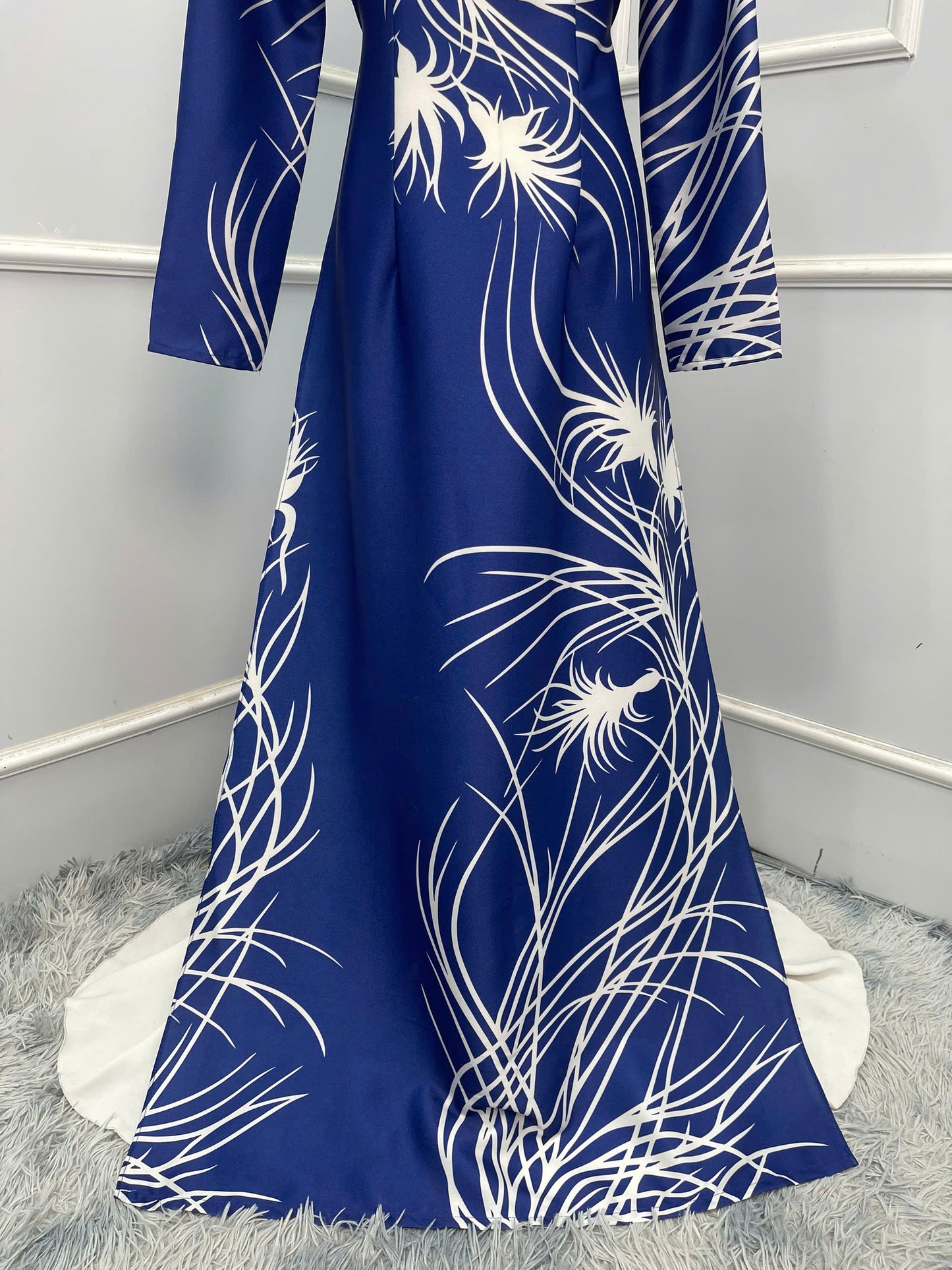 H306 1504 Áo only -Áo dài lụa ánh sao thiết kế màu xanh dương