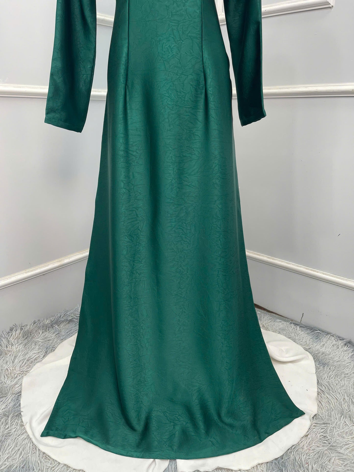 H320 1526 Áo only - Áo dài màu xanh đính vai