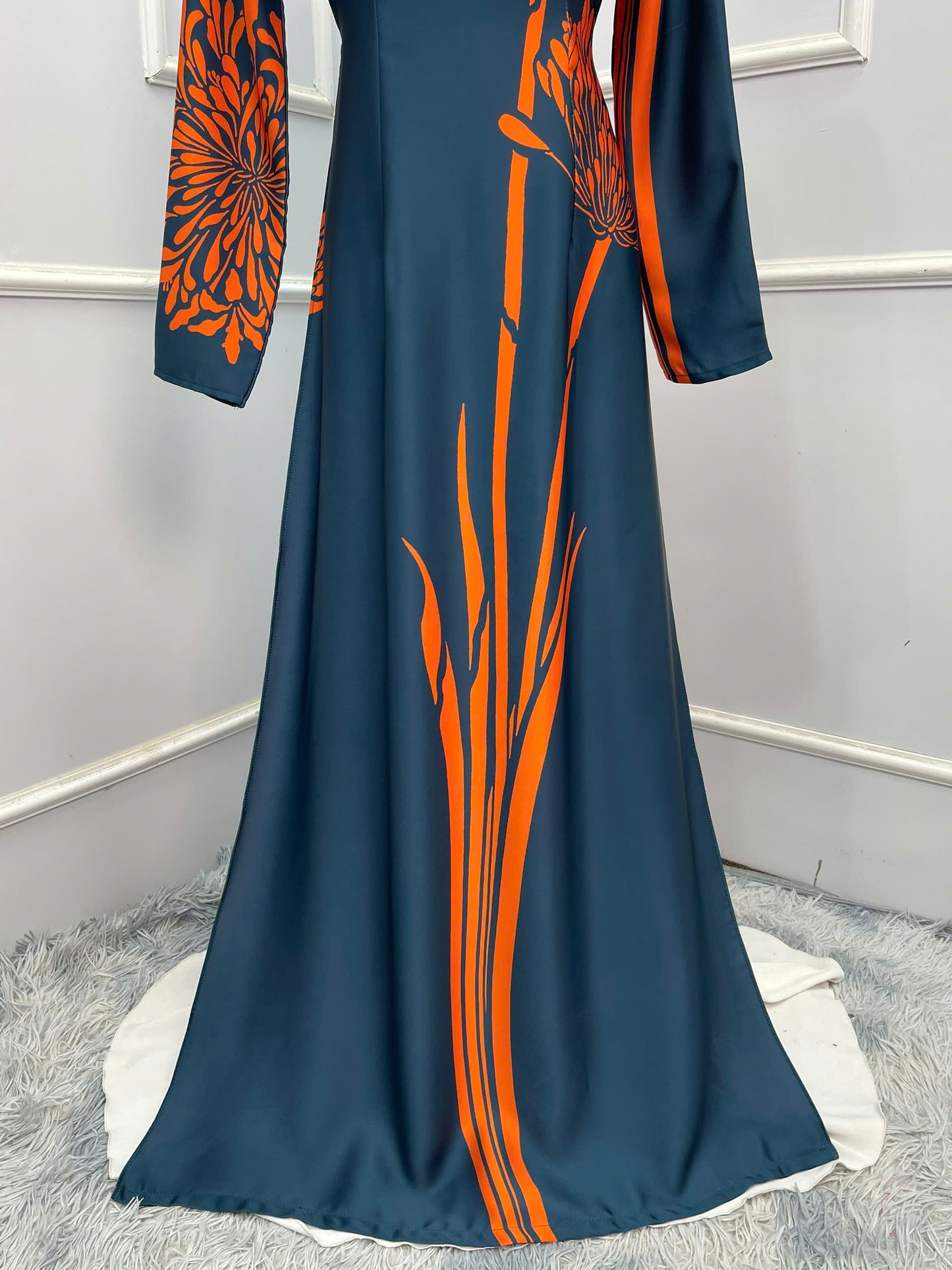 H304 1520 Áo only - Áo dài lụa ánh sao 2 da thiết kế màu đen cam