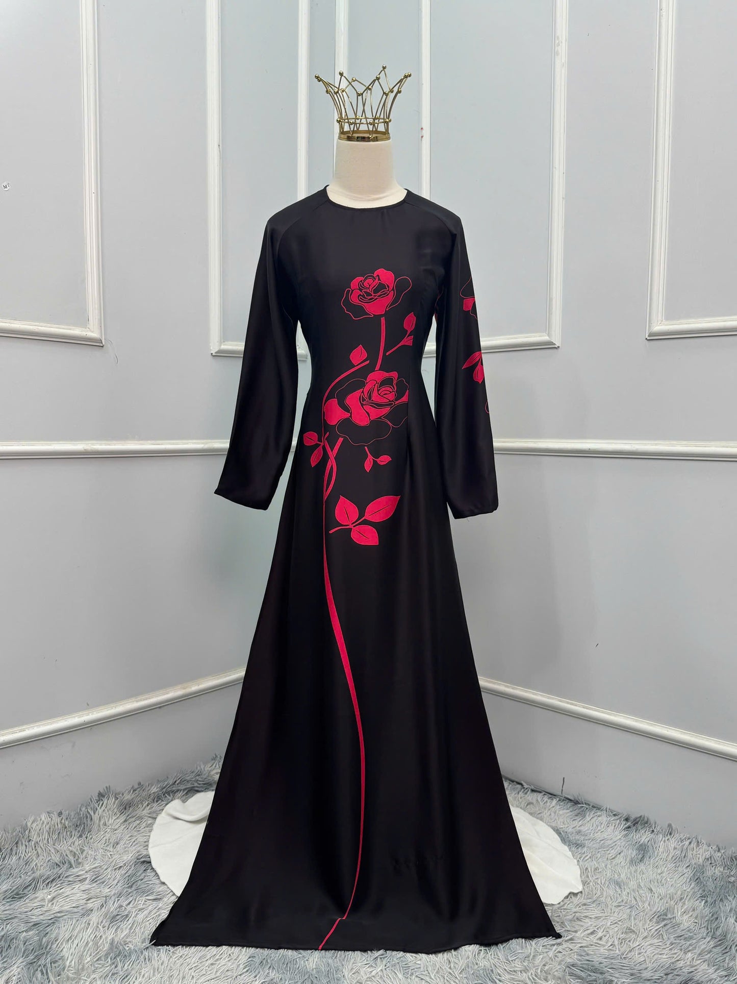 H332 Áo only - Áo dài lụa ánh sao 2 da màu đen hoa hồng