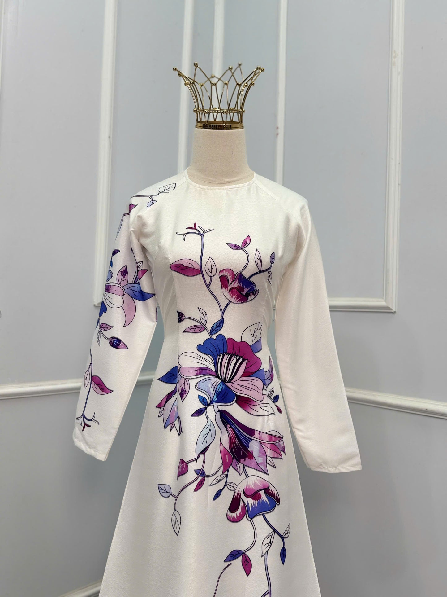 H334 Áo only - Áo dài lụa ánh sao thiết kế màu trắng