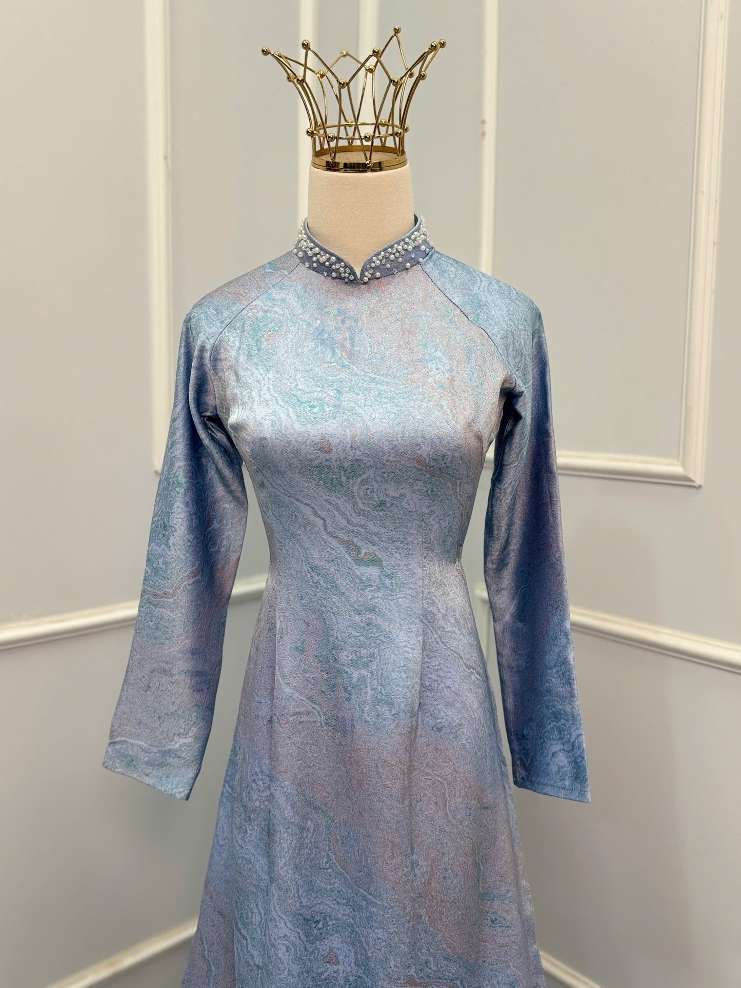 H344 1626 Áo only - Áo dài lụa cao cấp màu xanh biển