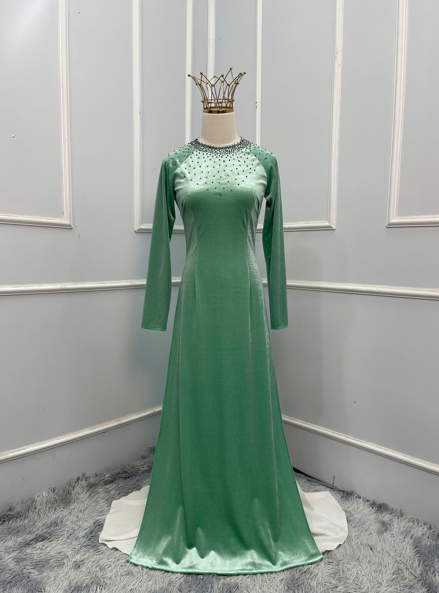 H394 3962 Áo only - Áo dài nhung đính kết màu xanh ngọc