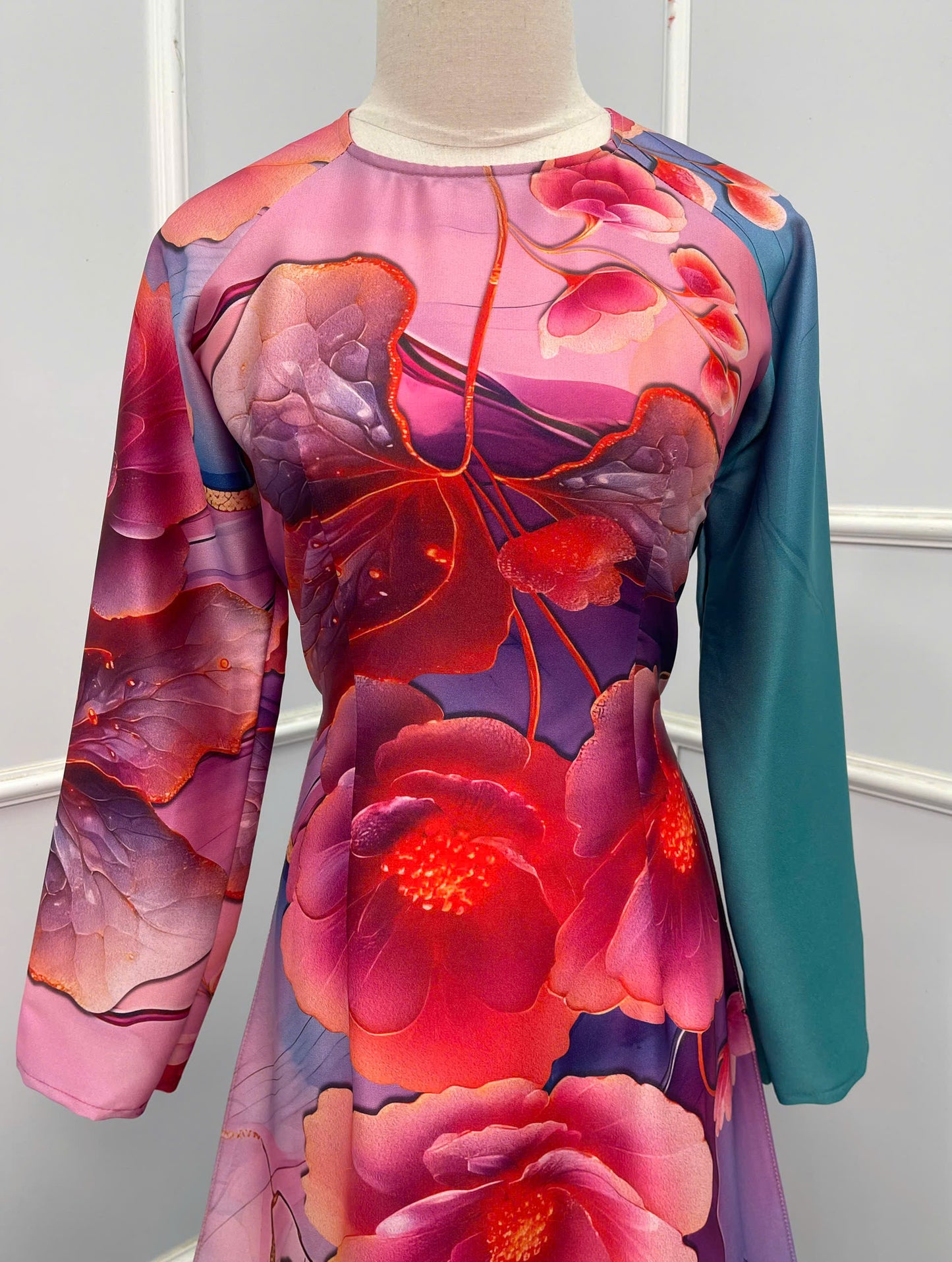 H386 1680 Áo only - Áo dài lụa ánh sao thiết kế