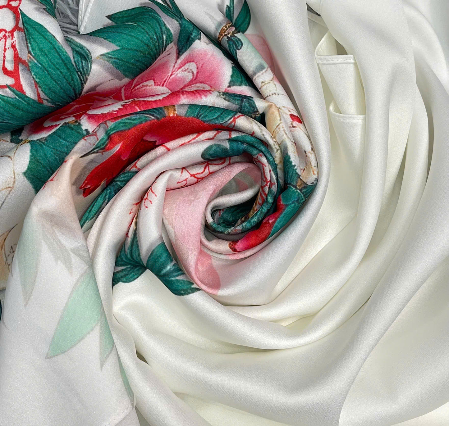 H391 1685 Áo only - Áo dài lụa ánh sao thiết kế hoa trắng