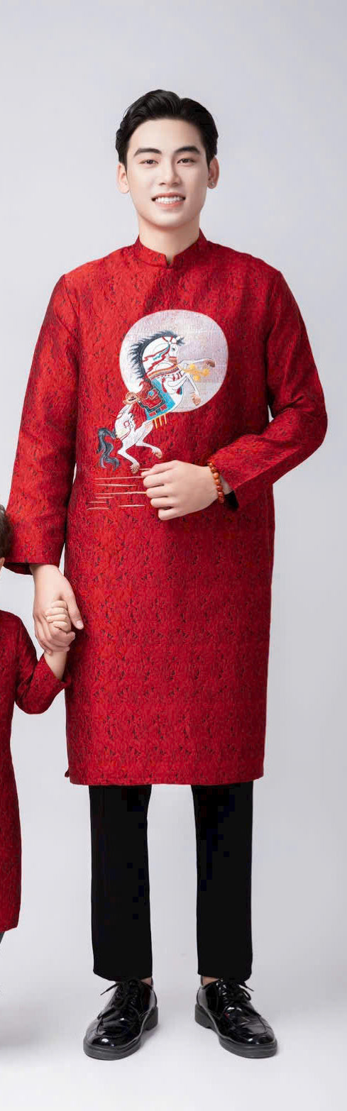 B118 1761 Áo only - Áo dài bố gấm thêu ngựa màu đỏ
