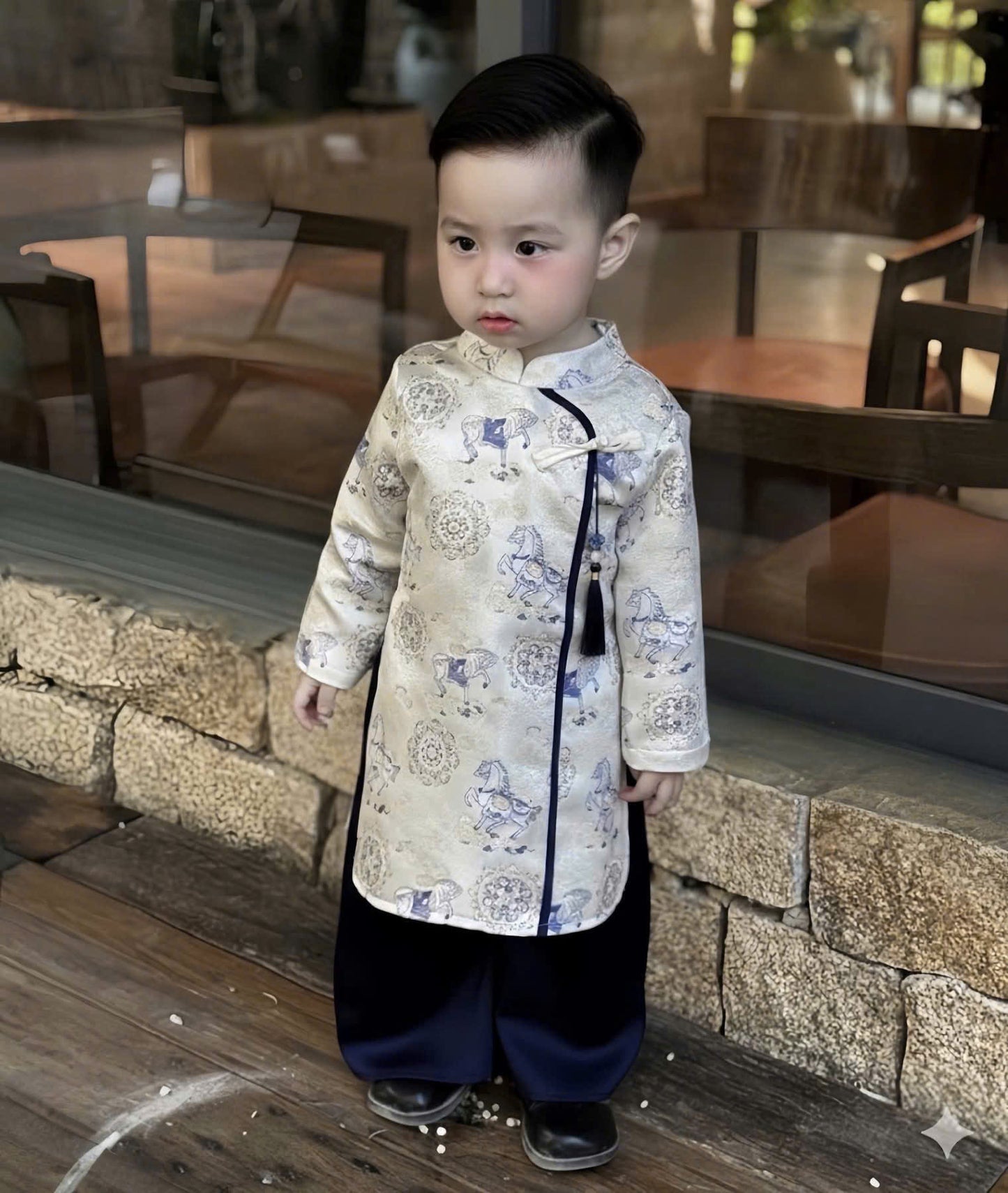 BT70 1993 Áo + quần - Áo dài bé trai gấm màu trắng