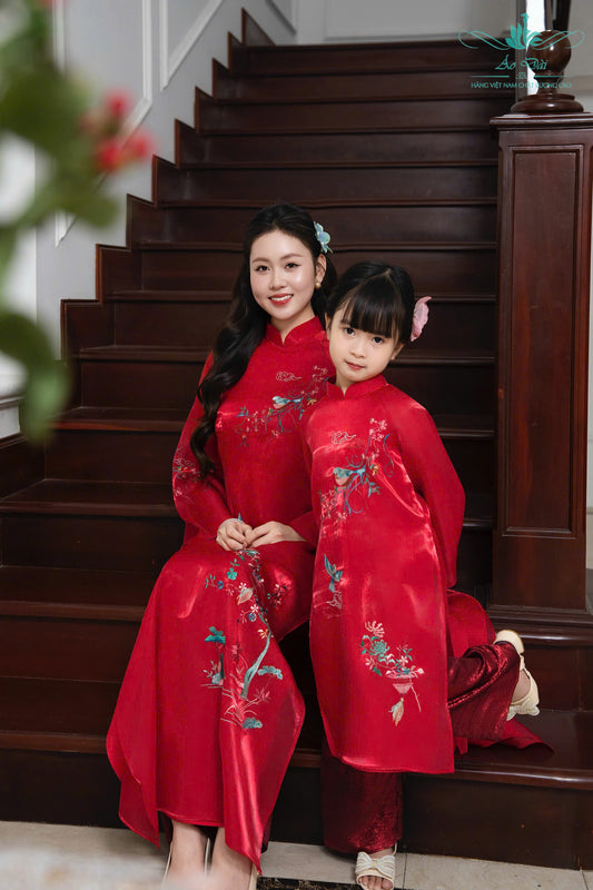 GB70 2151 Áo + quần - Áo dài bé tơ thêu màu đỏ chim