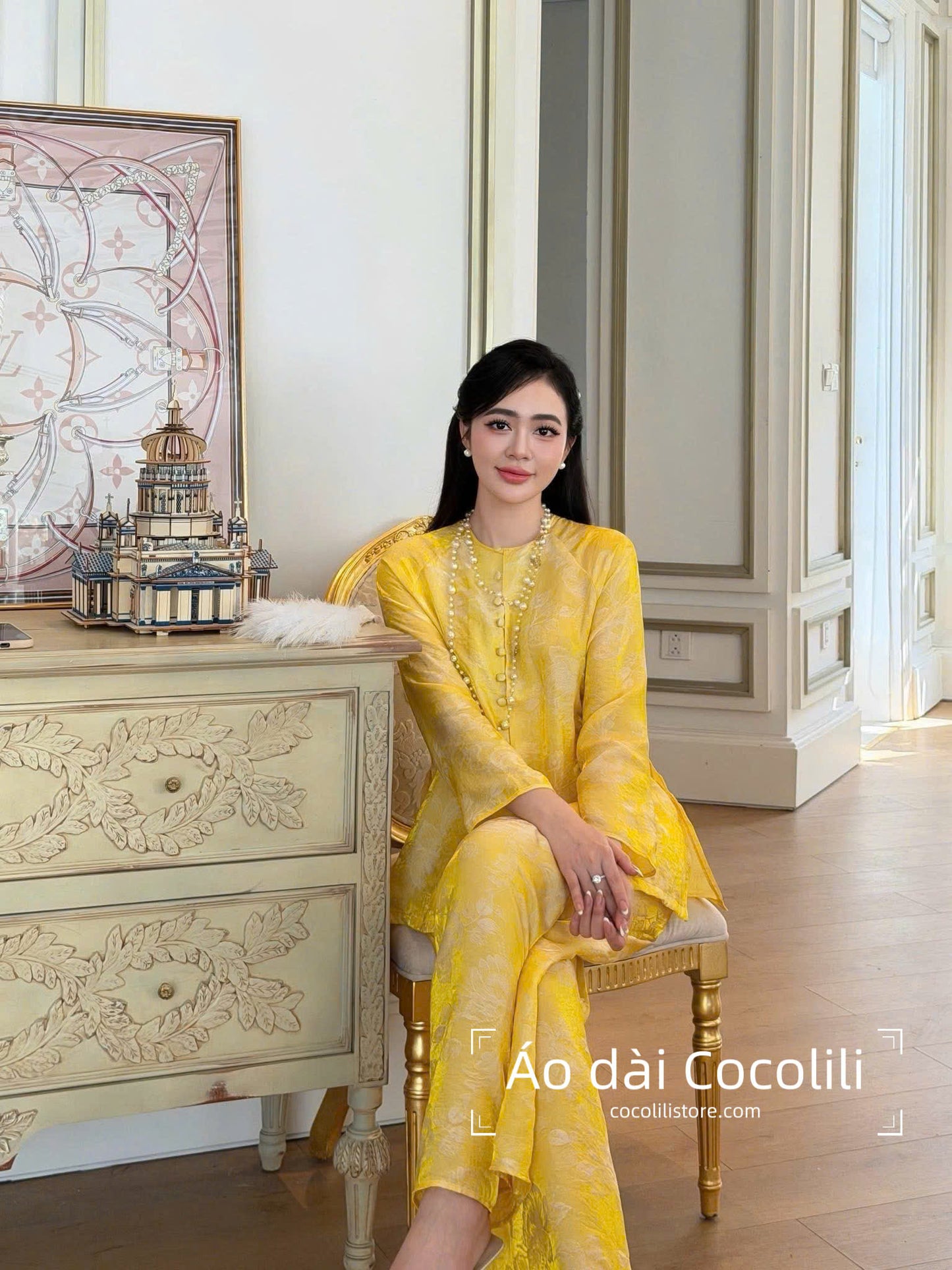 BB23 2354 Áo + quần - Bộ pháp phục lụa tencel màu vàng đính cúc