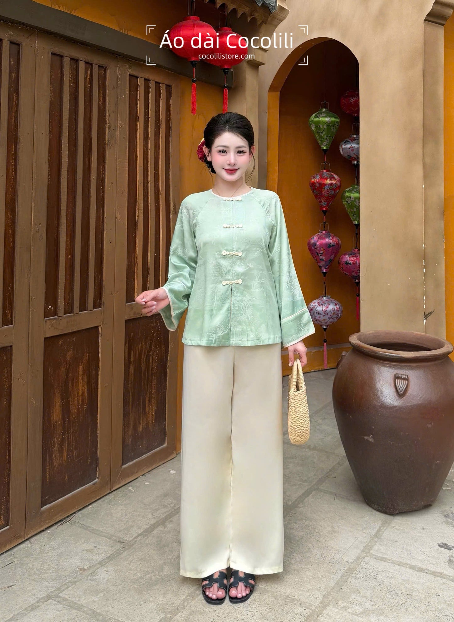 BB20 2359 Áo + quần lụa - Bộ pháp phục lụa gấm màu xanh ngọc