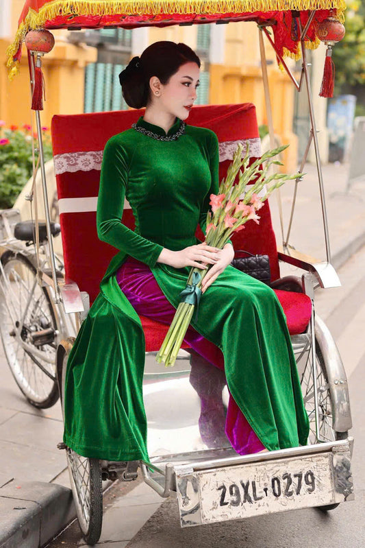 M331 Áo + quần nhung - Áo dài nhung đính kết cổ màu xanh lá