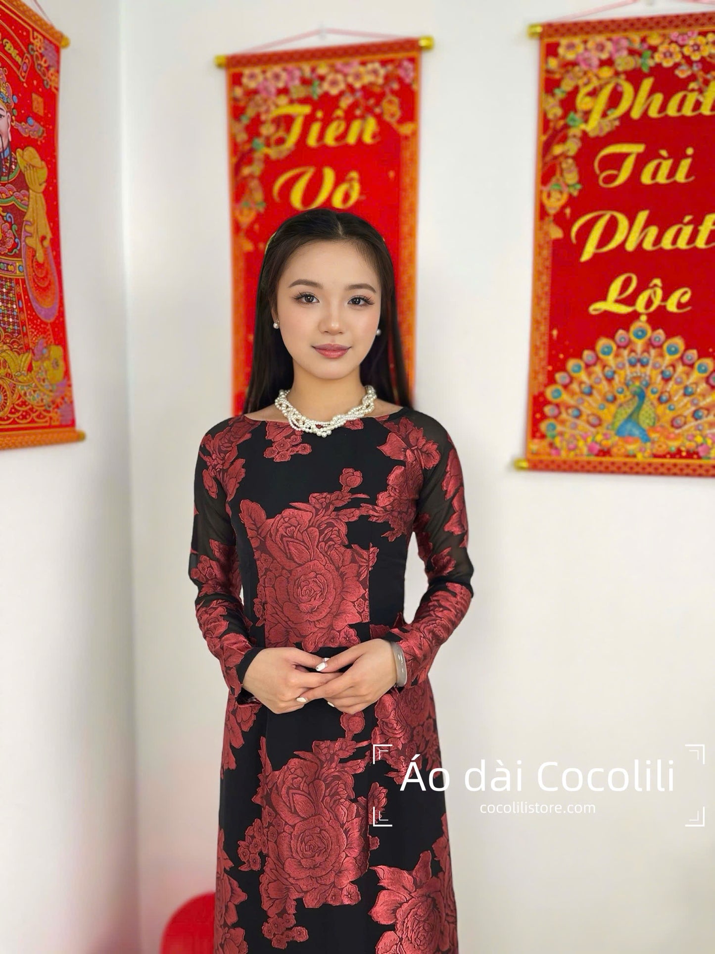 T479 2442 Áo only - Áo dài 4 tà tơ silk màu đen hoa hồng