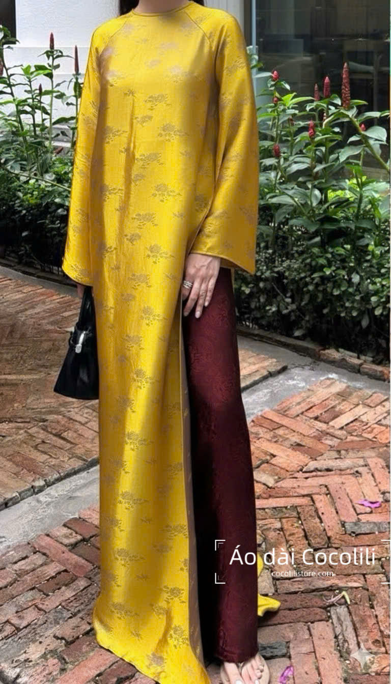HD35 Áo vàng + quần nha xá - Áo dài dáng suông 2 tà lụa nha xá Hà Đông
