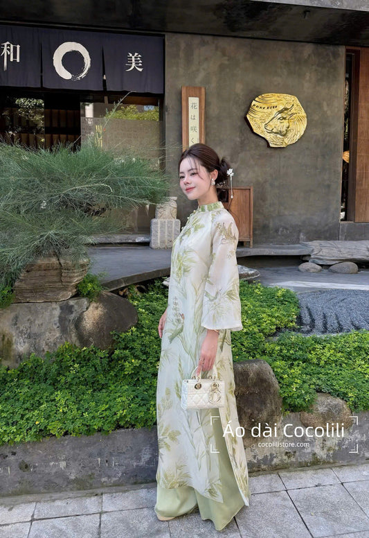 M365 áo màu cốm nhạt + quần nhũ - Áo dài dáng suông tơ 4 tà đính nơ