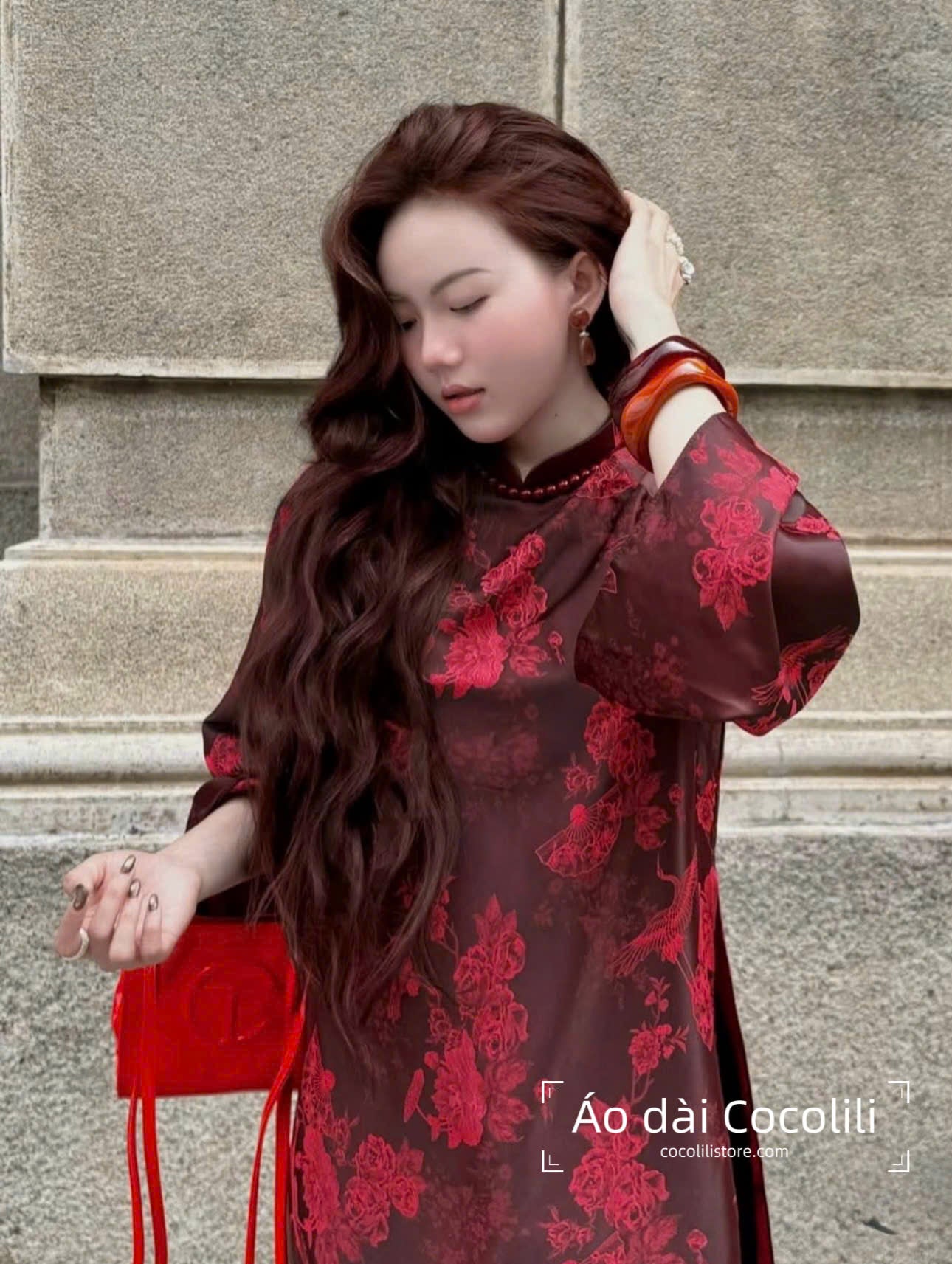 H560 Áo only - Áo dài dáng suông 2 tà lụa gấm màu đỏ đậm đính cổ