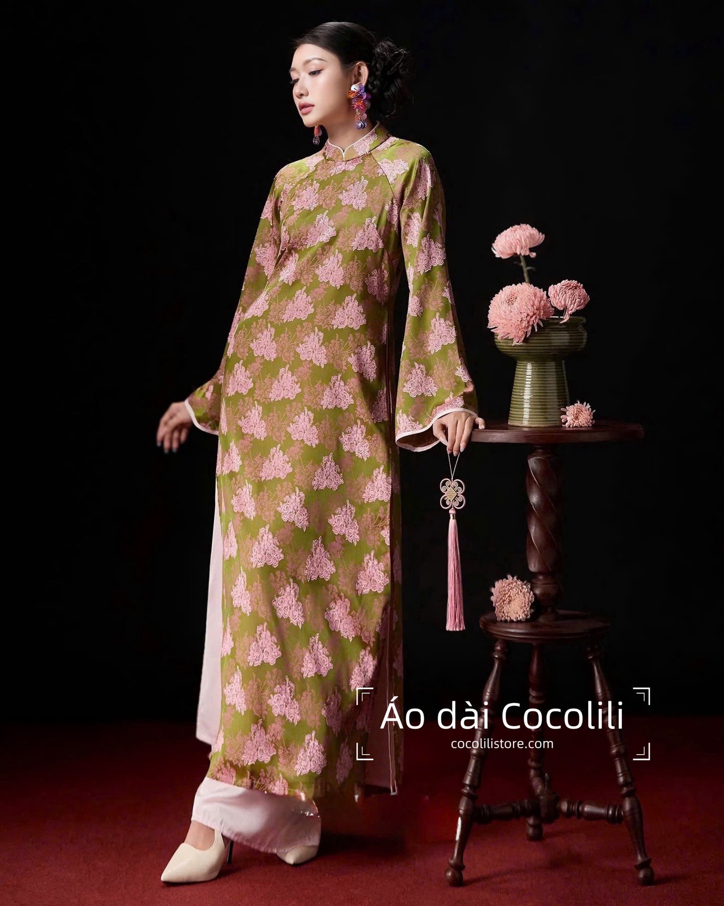 H561 Áo only - Áo dài dáng suông 2 tà lụa gấm