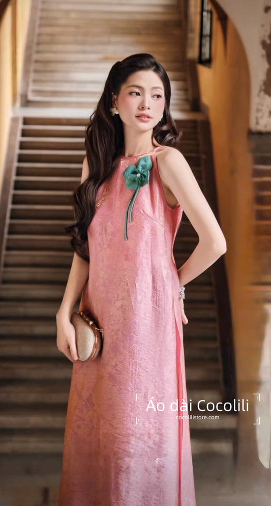 M388 Yếm hồng + quần xanh - Set yếm dáng suông tằm ánh kim tencel đính hoa