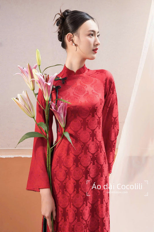 M385 Áo đỏ + quần lụa - Áo dài dáng suông 4 tà lụa gấm thọ dơi màu đỏ