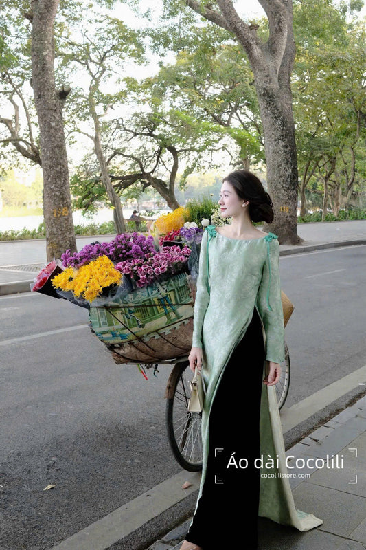 HD47 Áo only no pants - Áo dài dáng suông 4 tà lụa nha xá (nơ màu xanh lá mạ)