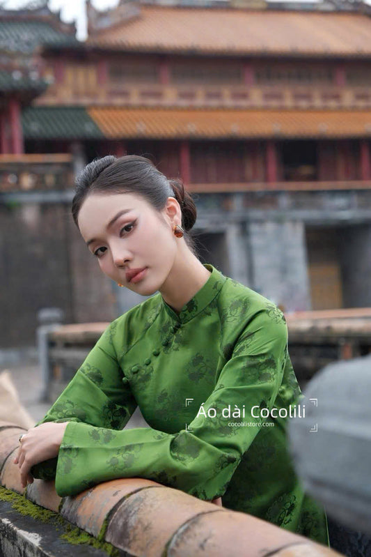HD95 3652 Áo only no pants - Áo dài dáng suông 2 tà lụa nha xá màu xanh lá