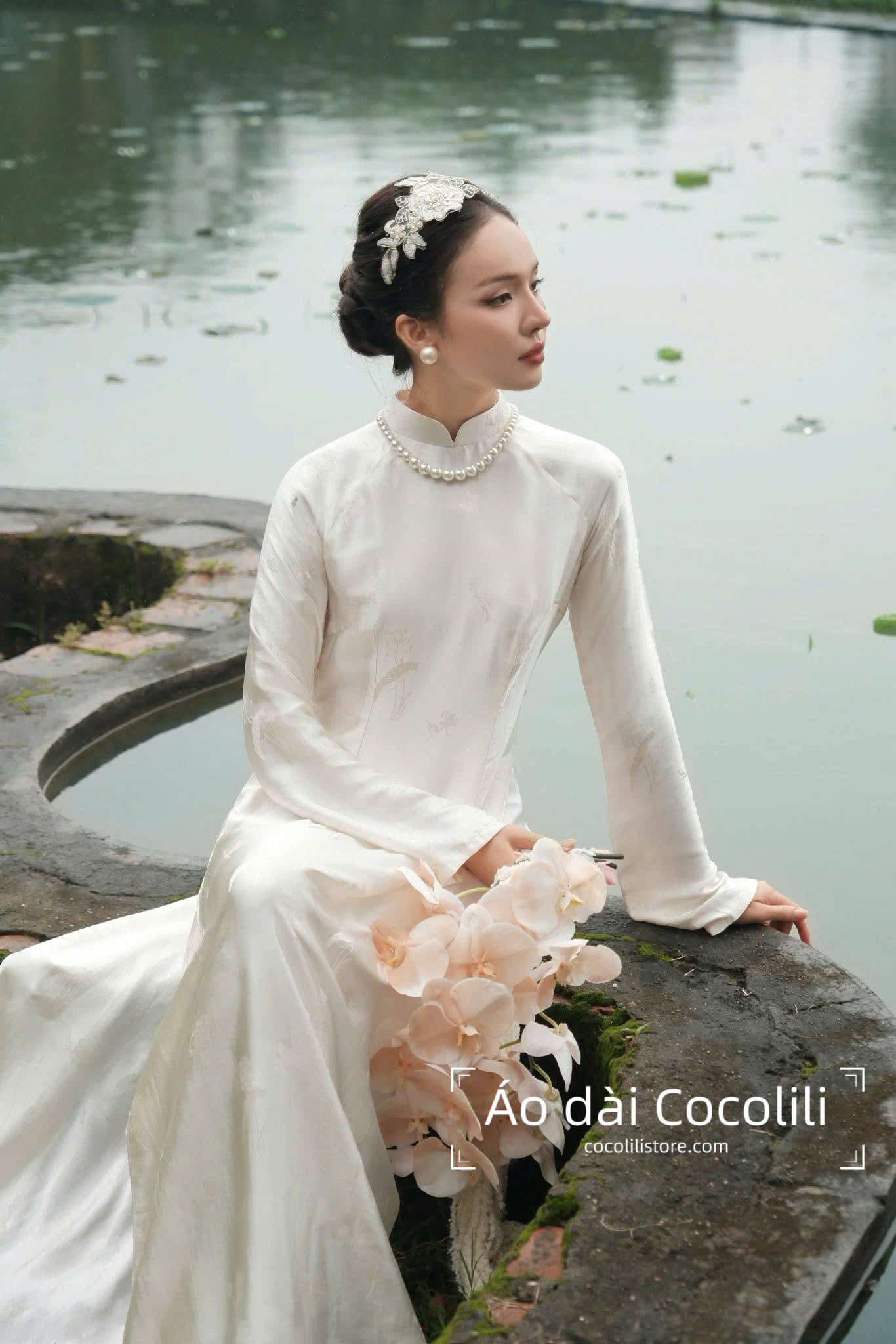 HD111 Áo only no pants - Áo dài dáng suông 2 tà lụa nha xá