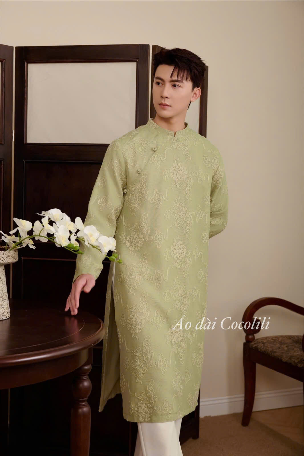 B160 3582 - Áo dài nam tơ thêu màu xanh mint