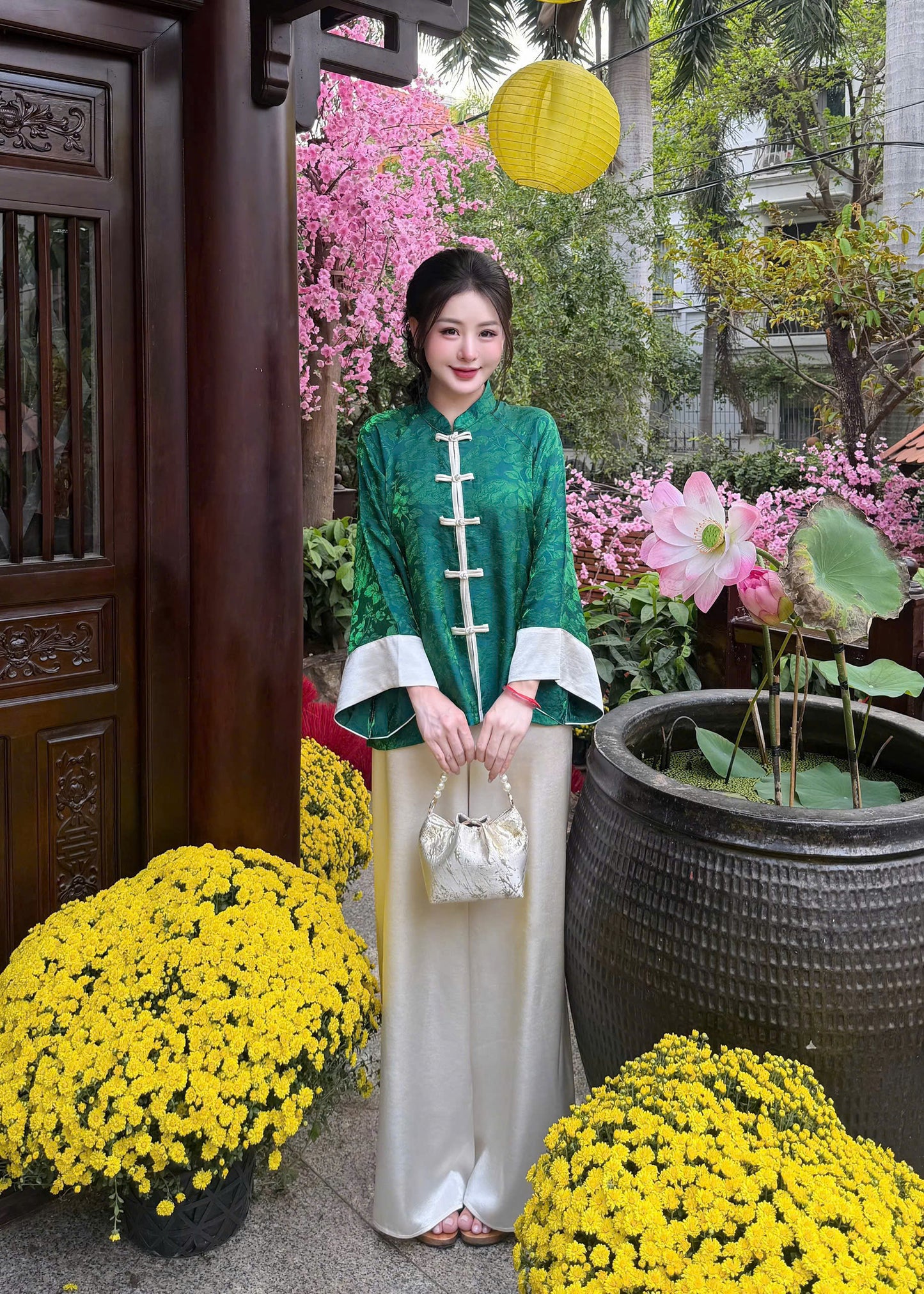 BB52 3722 - Set bà ba lụa tằm ánh kim tencel hoạ tiết hoa màu xanh lá