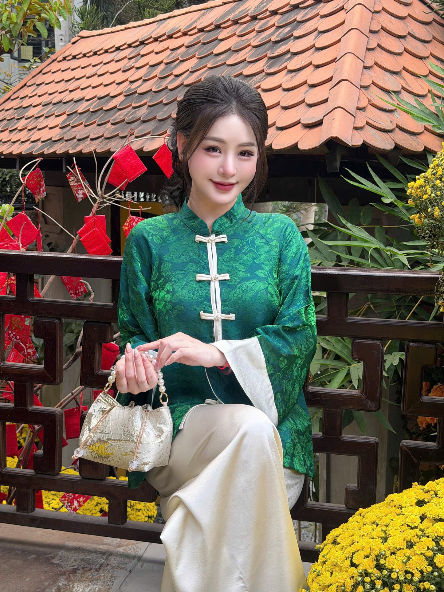 BB52 3722 - Set bà ba lụa tằm ánh kim tencel hoạ tiết hoa màu xanh lá