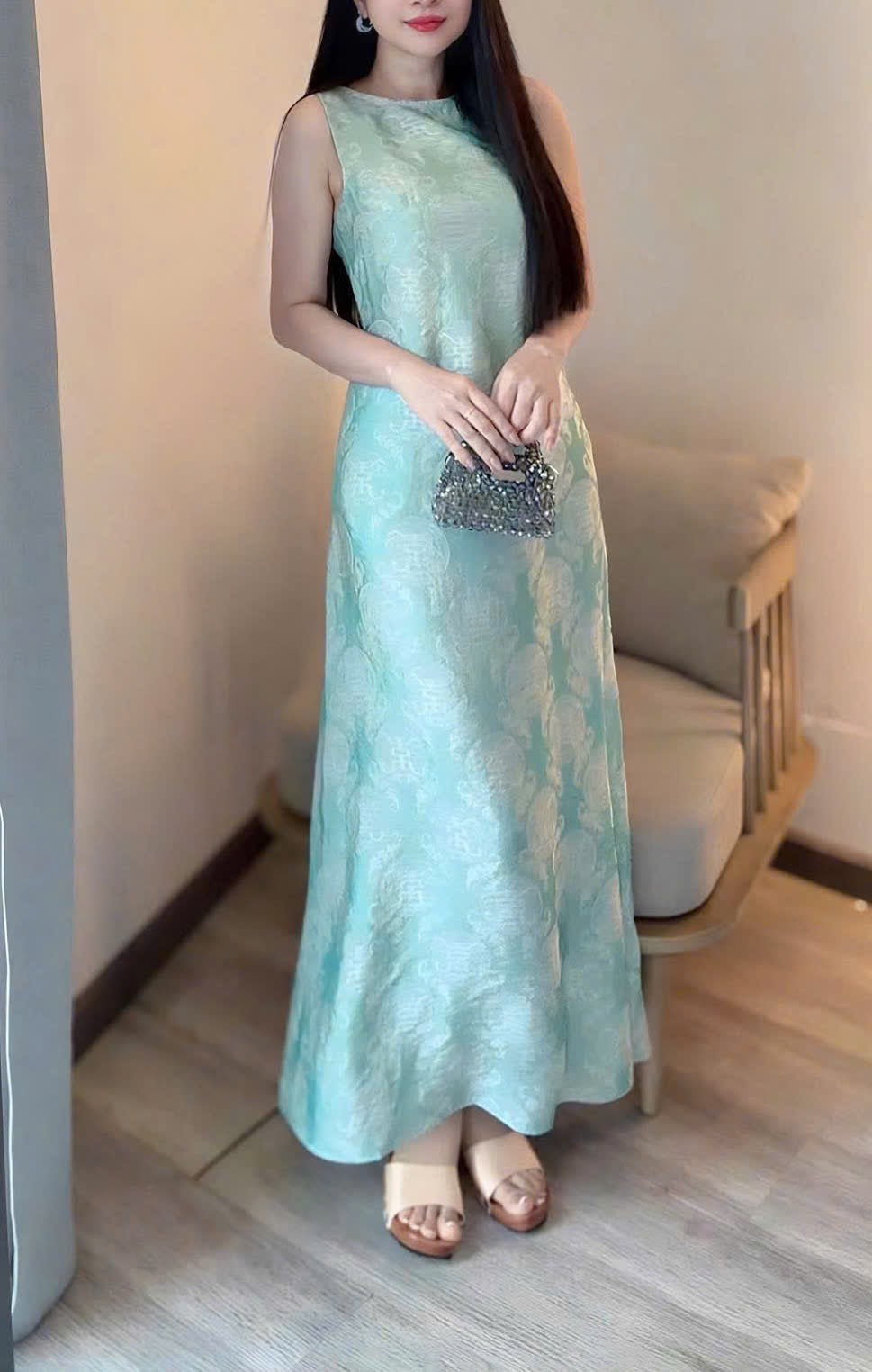 V01 V08 4209 - Đầm dài lụa ánh kim tencel