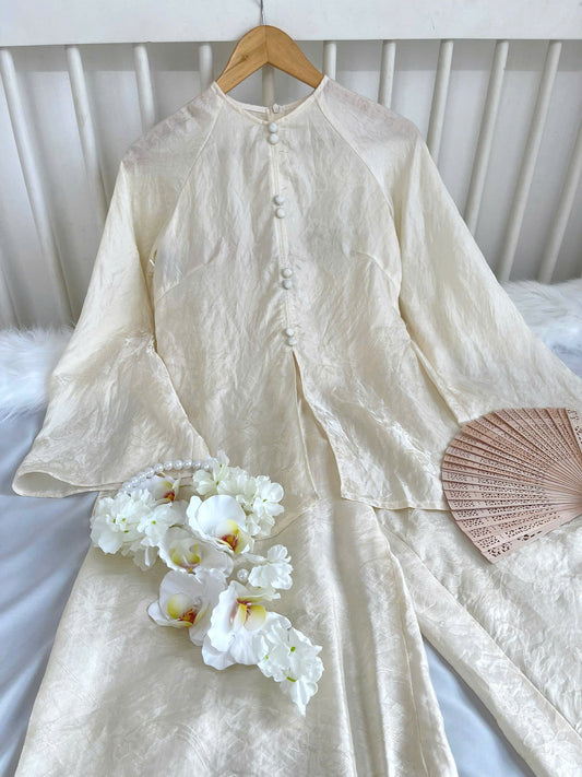 BB184 4021 - Set bà ba lụa tằm ánh kim tencel màu trắng