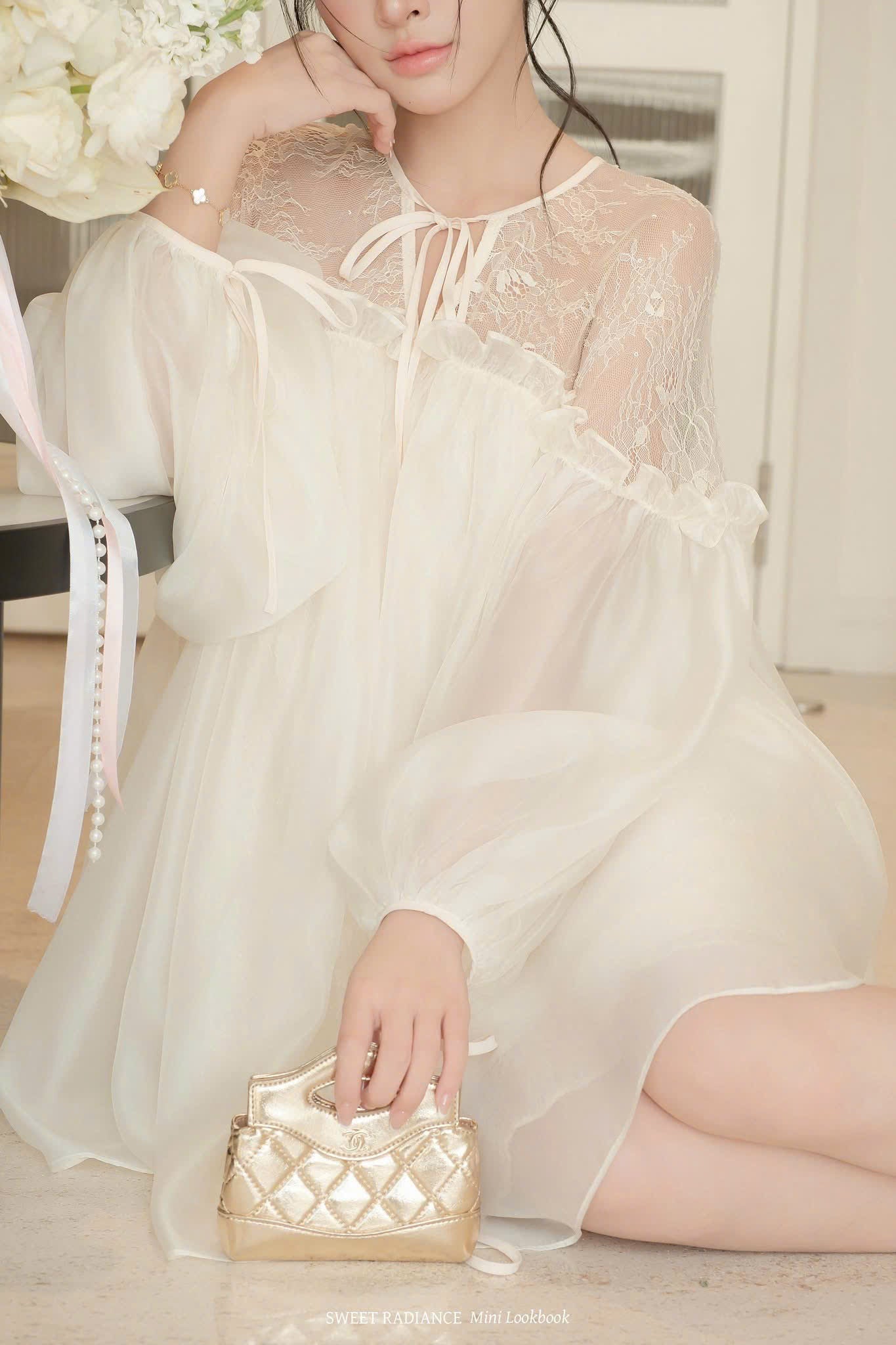 XT0071 4087 - Áo babydoll cổ ren