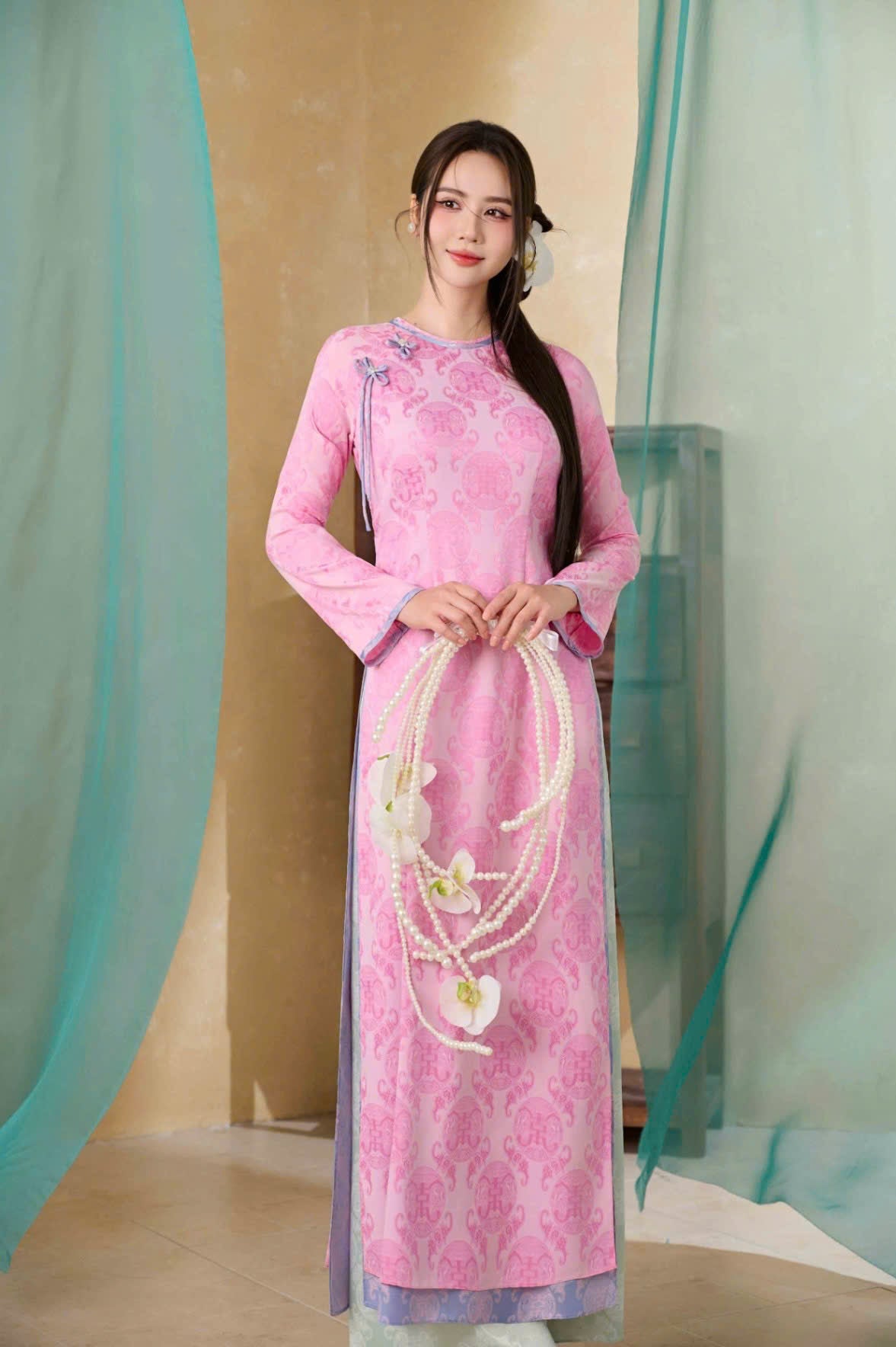 M576 4102 Áo + quần thọ dơi - Áo dài dáng truyền thống chiết li eo lụa gấm thọ dơi