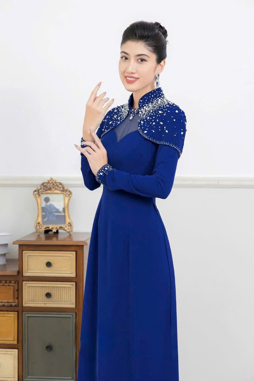 S331 4153 Áo only no pants - Áo dài chiffon 4 tà liền choàng màu xanh coban