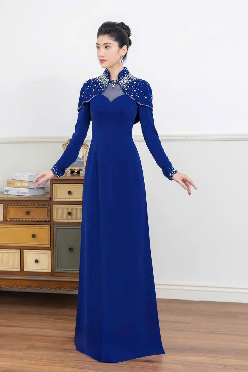 S331 4153 Áo only no pants - Áo dài chiffon 4 tà liền choàng màu xanh coban