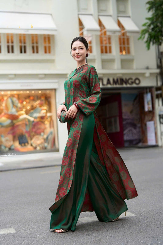 M581 4161 Áo + quần lụa - Áo dài dáng suông 2 tà lụa hoa thuỷ tiên màu xanh lá ánh đỏ