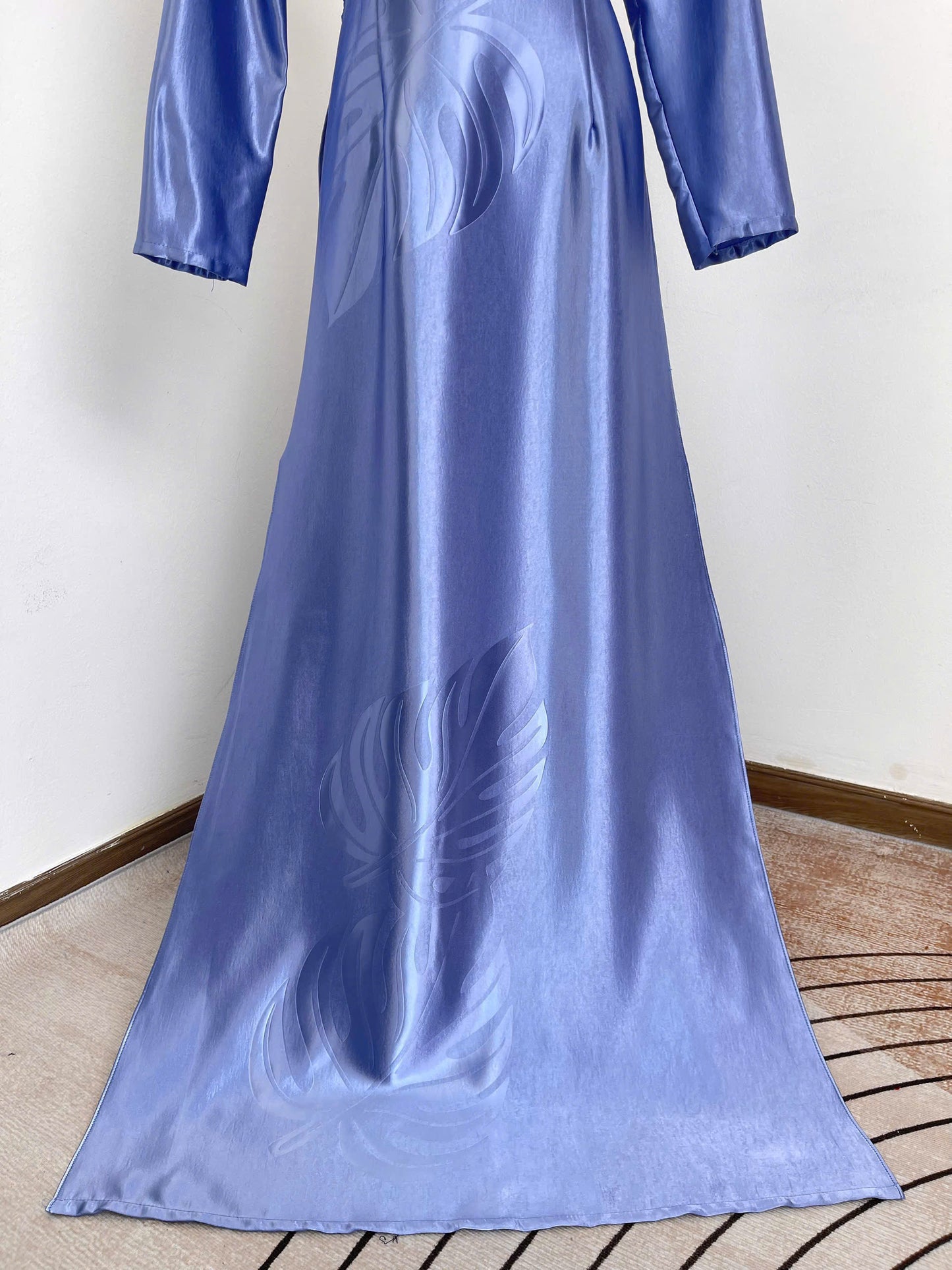 H785 4200 Áo only no pants - Áo dài lụa mã não 4D