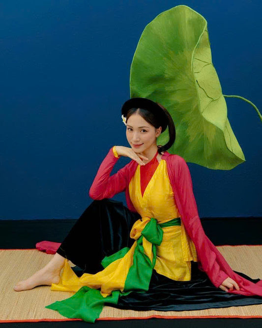 Y22 4360 - Set tứ thân thị mầu