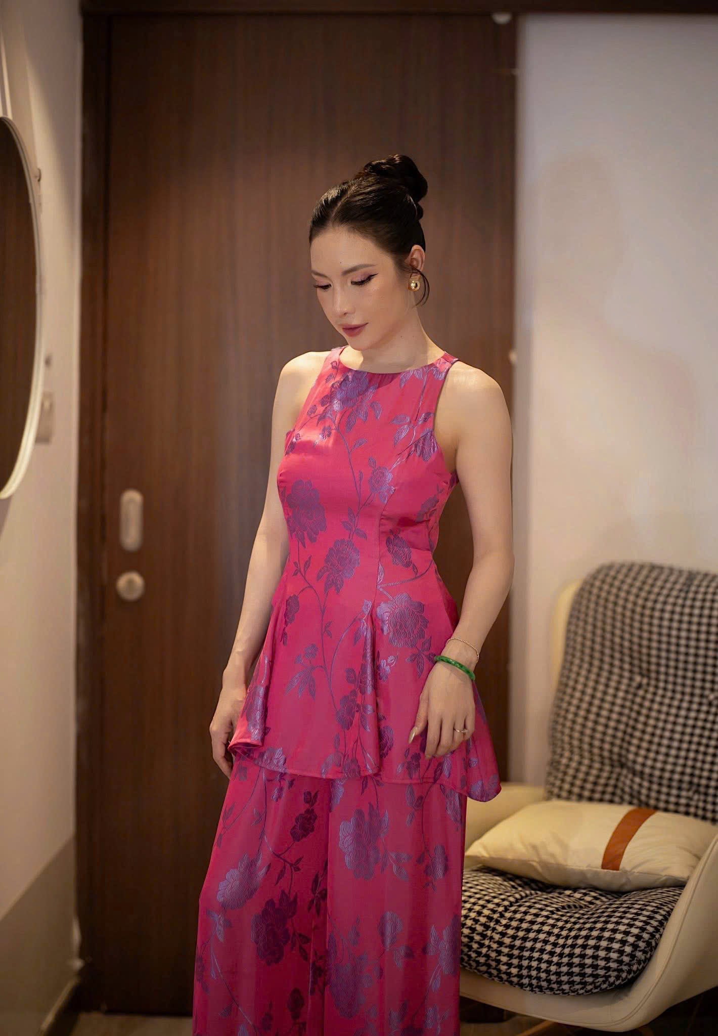 BB232 - Set đồ bộ áo sát nách lụa silk óng màu hồng sen