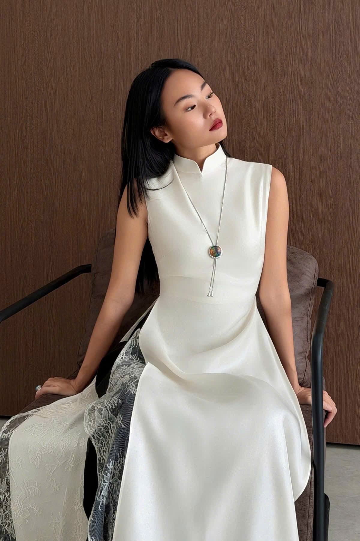 HD167 Áo only no pants - Áo dài 4 tà lụa nha xá trơn lót ren