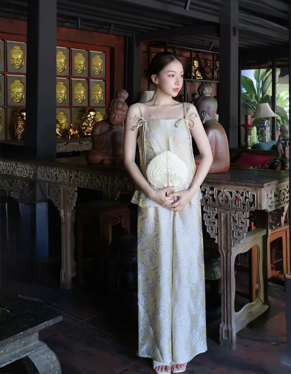 Y41 - Set đồ bộ áo 2 dây lụa tằm ánh kim thọ dơi