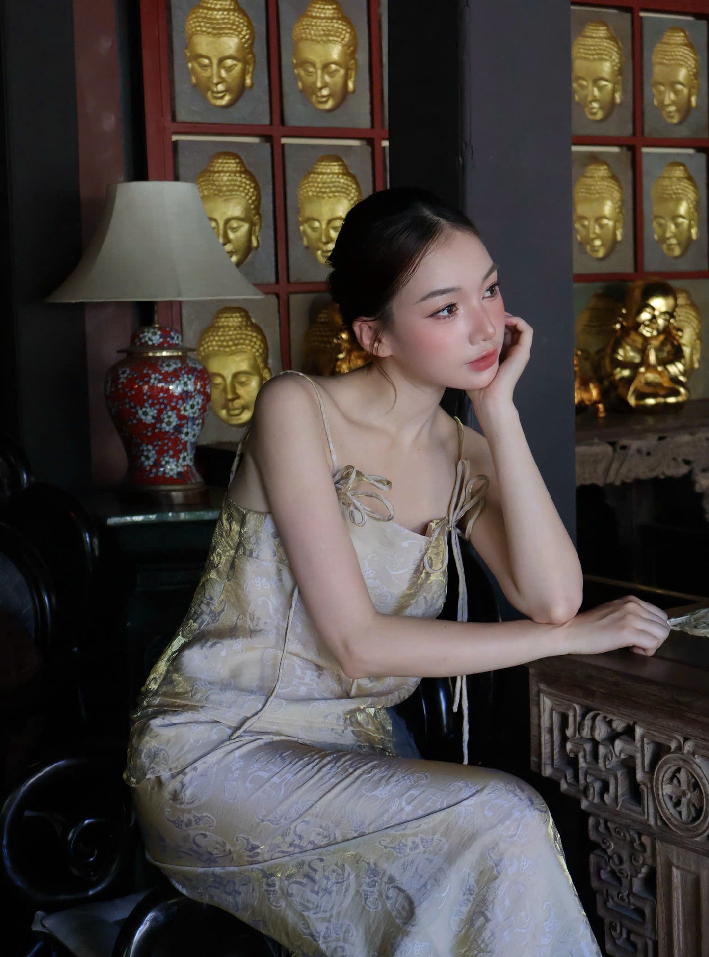 Y41 - Set đồ bộ áo 2 dây lụa tằm ánh kim thọ dơi