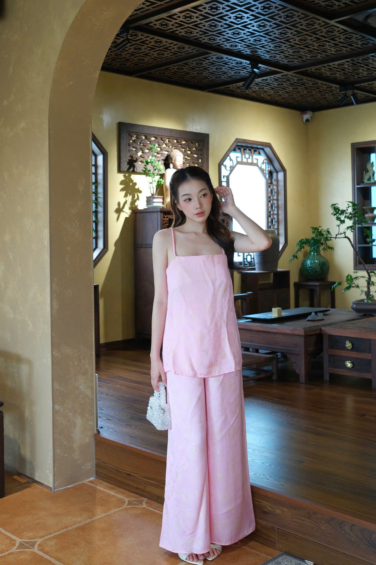 Y38 - Set đồ bộ áo 2 dây lụa 2 da màu hồng