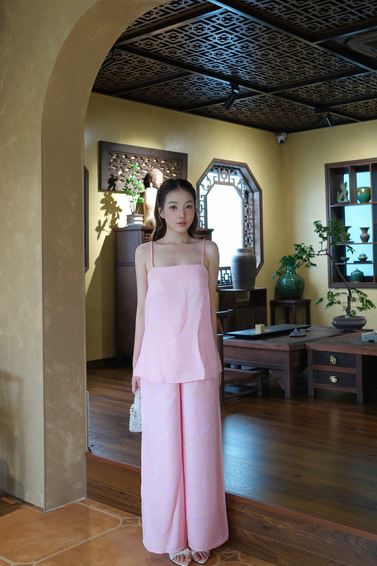 Y38 - Set đồ bộ áo 2 dây lụa 2 da màu hồng