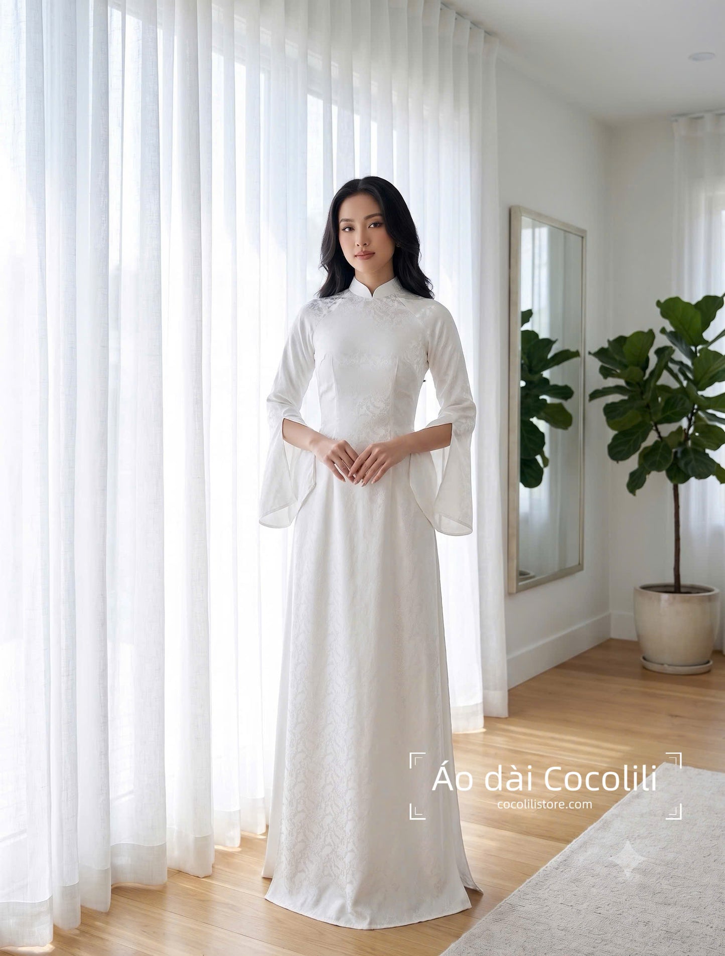 HD163 Áo only no pants - Áo dài dáng truyền thống chiết li eo lụa nha xá lông công