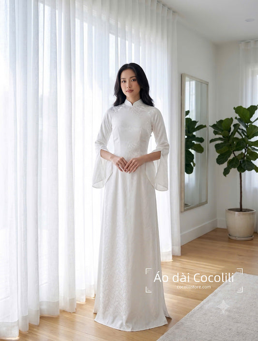 HD163 Áo only no pants - Áo dài dáng truyền thống chiết li eo lụa nha xá lông công
